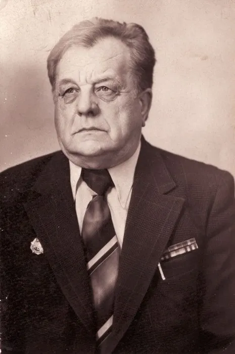 ВИКТОРОВ Борис Михайлович