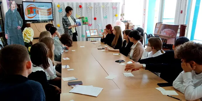 круглый стол (3)
