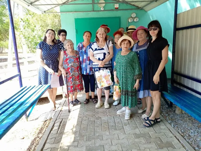 photo_5231318021509871519_y