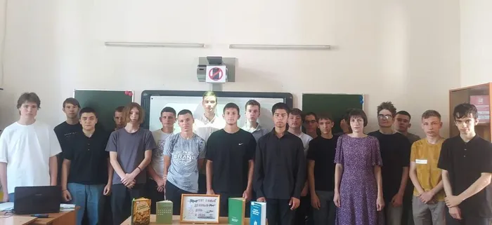 Рассвет, разбуженный войной (1)