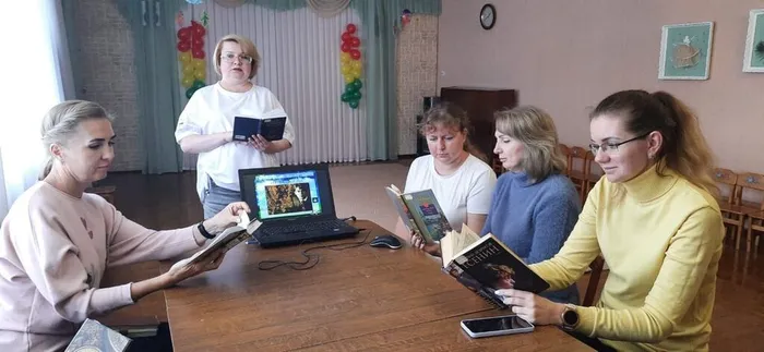 Знакомый ваш Сергей Есенин (1)