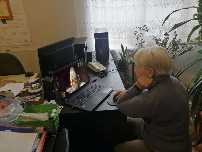Душистый льется чай (4)