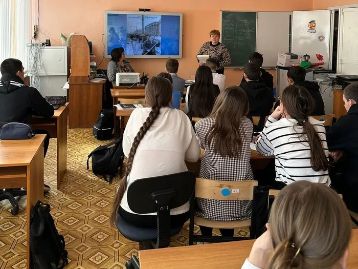 Был город-фронт (1)