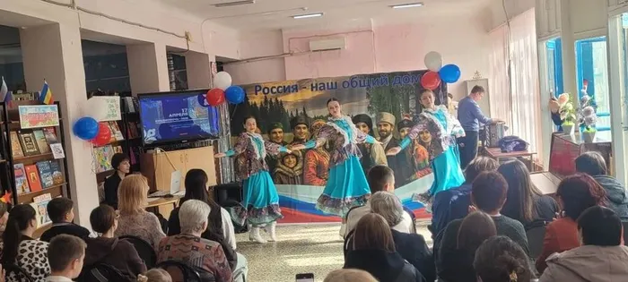 Культурный калейдоскоп Многоликая душа России Ансамбль Хорошки