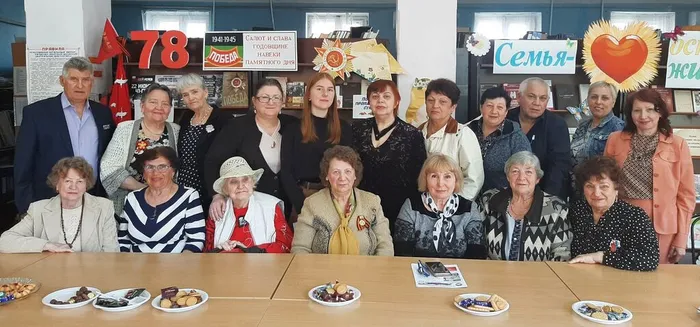 Великий поэт современности (6)